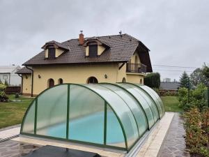 Prodej rodinného domu, Divišov, Na Sadech, 240 m2