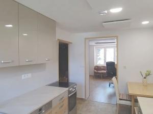 Prodej bytu 2+1, Vrchlabí, 62 m2