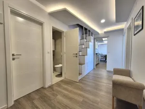 Prodej bytu 3+kk, Krk, Chorvatsko, 130 m2