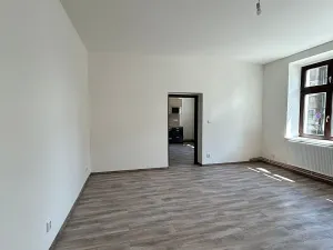 Pronájem bytu 2+kk, Děčín, Kamenická, 51 m2