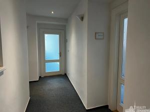 Pronájem kanceláře, Praha - Nové Město, Rumunská, 23 m2