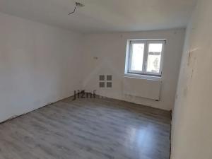 Prodej bytu 3+kk, Nové Hrady, 80 m2