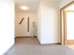 Pronájem bytu 3+kk, Praha - Dolní Chabry, K Beranovu, 82 m2