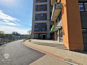 Pronájem bytu 2+kk, Praha - Vysočany, Freyova, 45 m2