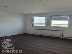 Prodej bytu 3+1, Bělá pod Bezdězem, 75 m2