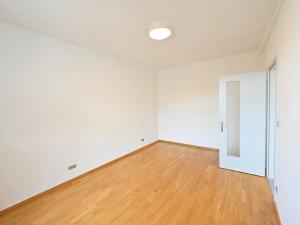 Pronájem bytu 2+kk, Praha - Vinohrady, Vinohradská, 71 m2