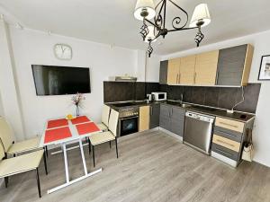 Prodej bytu 3+kk, Santiago del Teide, Španělsko, Plaza de Puerto Santiago, 59 m2