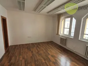 Pronájem bytu 4+1, Humpolec, Horní náměstí, 113 m2