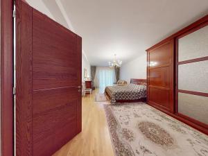 Prodej bytu 2+kk, Karlovy Vary, Jateční, 78 m2