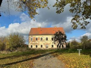 Prodej činžovního domu, Žďárná, 600 m2