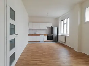 Pronájem bytu 2+kk, Praha - Holešovice, Malá Plynární, 57 m2