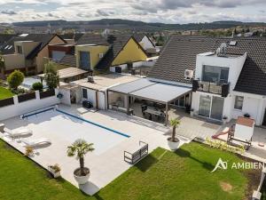 Prodej rodinného domu, Moravany, V Jámách, 320 m2