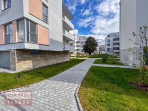 Pronájem bytu 2+kk, Kroměříž, Velehradská, 64 m2