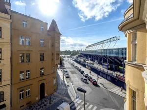 Pronájem bytu 4+1, Praha - Bubeneč, U Sparty, 122 m2