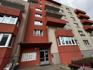 Pronájem bytu 3+kk, Praha - Záběhlice, Velenovského, 80 m2