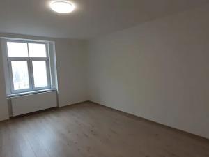 Prodej bytu 3+1, Neveklov, Táborská, 82 m2