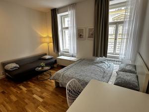 Prodej bytu 1+kk, Praha - Vinohrady, Varšavská, 26 m2