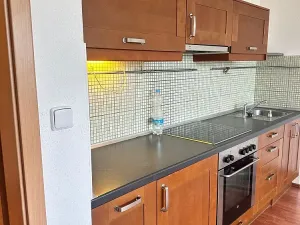 Pronájem bytu 2+kk, Praha - Hlubočepy, Werichova, 40 m2