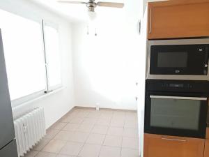 Pronájem bytu 2+1, Děčín, Pohraniční, 62 m2