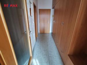 Pronájem bytu 2+kk, Poděbrady, Hakenova, 43 m2