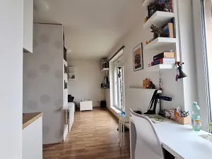 Pronájem bytu 1+kk, Praha - Holešovice, Malá Plynární, 29 m2