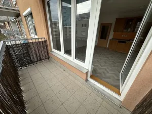 Pronájem bytu 1+kk, Praha - Strašnice, Počernická, 40 m2