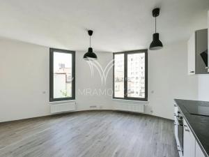 Pronájem bytu 2+kk, Praha - Břevnov, Na Petynce, 42 m2