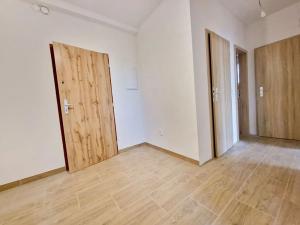 Pronájem bytu 2+kk, Praha - Dolní Měcholupy, Nad Vokolky, 90 m2