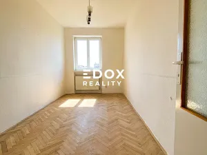 Prodej bytu 3+1, Praha - Vinohrady, náměstí Míru, 70 m2