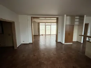 Prodej rodinného domu, Huzová, 290 m2