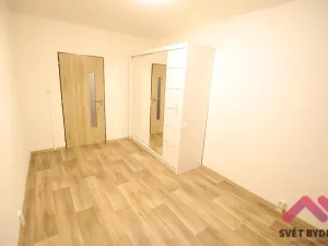 Pronájem bytu 2+kk, Praha - Řepy, Mrkvičkova, 42 m2