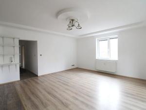 Pronájem bytu 2+kk, Milovice, Armádní, 60 m2