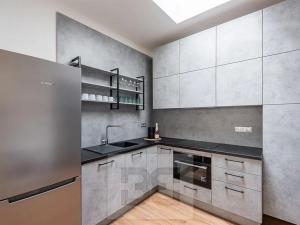 Pronájem bytu 2+kk, Praha - Staré Město, Staroměstské náměstí, 60 m2