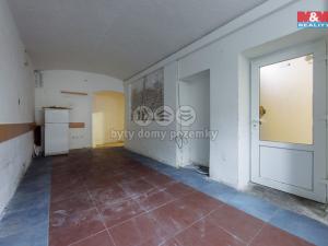 Prodej obchodního prostoru, Karlovy Vary, Moskevská, 38 m2