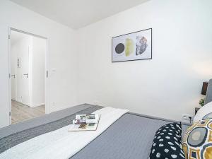 Prodej bytu 2+kk, Praha - Prosek, Vysočanská, 46 m2