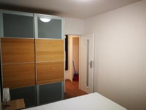 Pronájem bytu 2+kk, Praha - Stodůlky, U jezera, 50 m2