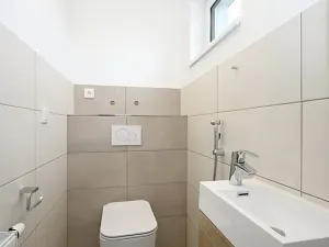 Pronájem bytu 1+1, Praha - Březiněves, Na horce, 36 m2