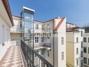 Pronájem bytu 2+kk, Praha - Nové Město, Na Poříčí, 74 m2