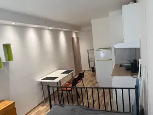 Pronájem bytu 1+kk, Praha - Háje, Hviezdoslavova, 20 m2