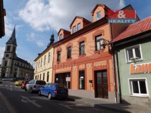 Pronájem obchodního prostoru, Kladno, náměstí starosty Pavla, 70 m2