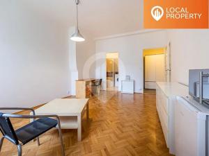 Pronájem bytu 1+kk, Praha - Holešovice, Veletržní, 26 m2