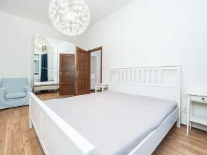 Pronájem bytu 2+kk, Praha - Karlín, Za Poříčskou bránou, 50 m2