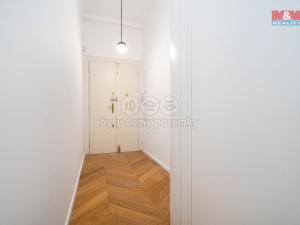 Prodej bytu 2+kk, Praha - Nové Město, Trojická, 66 m2