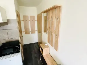 Prodej apartmánu, Praha - Prosek, Vysočanská, 74 m2