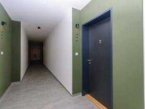 Prodej bytu 2+kk, Praha - Dolní Měcholupy, Kardausova, 54 m2