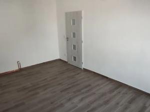 Pronájem bytu 2+kk, Moravské Budějovice, nám. Míru, 55 m2