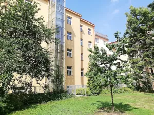 Pronájem bytu 2+1, Praha - Bubeneč, U zeměpisného ústavu, 46 m2