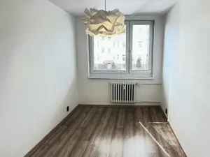 Pronájem bytu 2+kk, Dubí, Koněvova, 39 m2