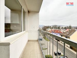 Pronájem bytu 2+1, Děčín - Děčín III-Staré Město, Oblouková, 57 m2