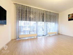 Pronájem bytu 1+kk, Praha - Dejvice, Lindleyova, 34 m2